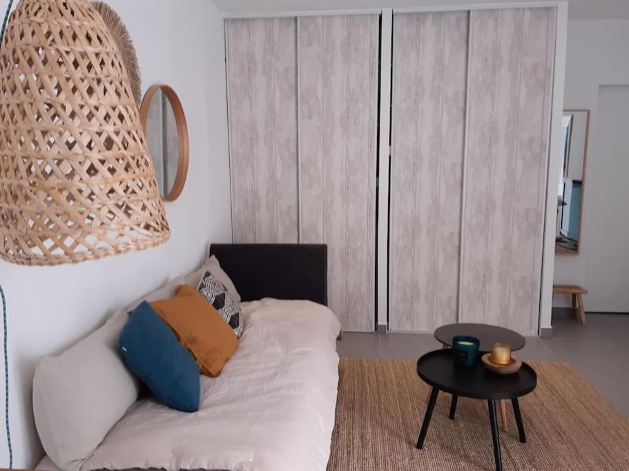 Grand Studio Avec Patio Марсилия Екстериор снимка