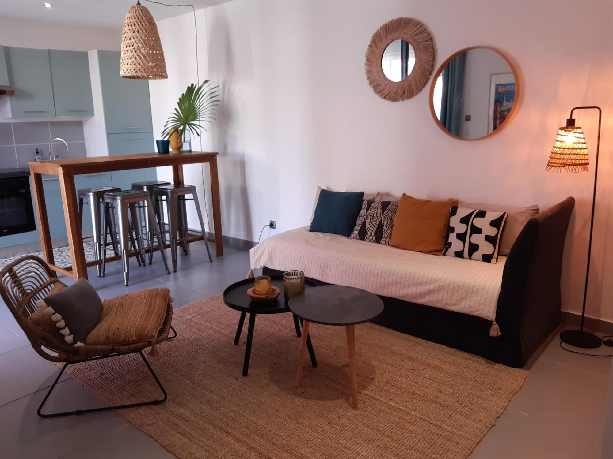 Grand Studio Avec Patio Марсилия Екстериор снимка